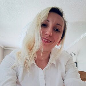 Meet your Posher, Alyona